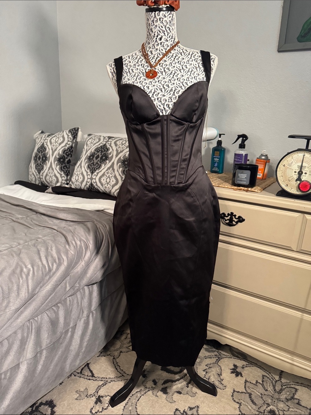 House of CB Black Satin structured Corset Midi bodycon Dress Sz L
